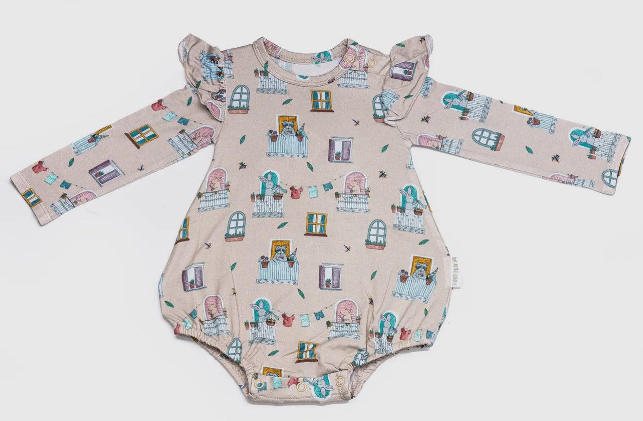 The Petite Giraffe bamboo long sleeve bubble onesie