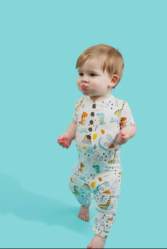 The Petite Giraffe bamboo short sleeve romper
