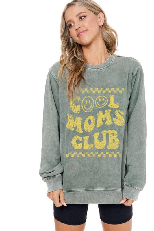 Cool Moms Club Graphic L/S Washed Sweatshirts